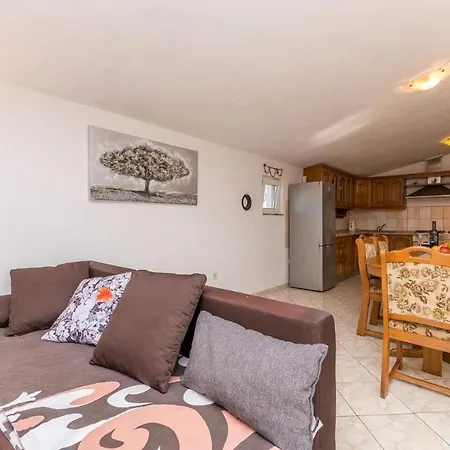 Apartment Agape