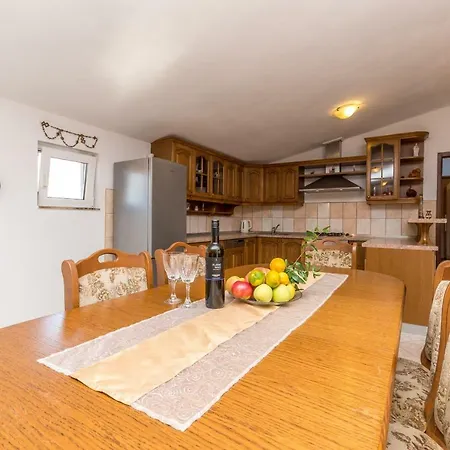 Agape Apartment Biograd Na Moru