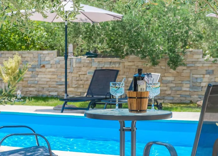 Agape * Biograd Na Moru